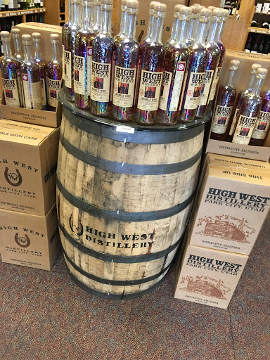 Wine Store «The Wine & Spirit Company of Greenville», reviews and photos, 4025 Kennett Pike, Greenville, DE 19807, USA