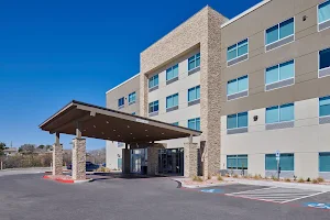Holiday Inn Express & Suites El Paso - Sunland Park Area, an IHG Hotel image