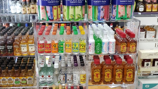 Wine Store «Long Island Wine & Spirit Merchants», reviews and photos, 1171 Jericho Turnpike, Commack, NY 11725, USA
