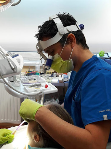 Nyitvatartás: Dentalfit Esztétikai Fogászat Dr. Serbán Tamás