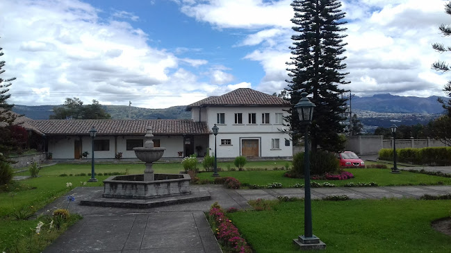 Opiniones de Bethania Centro De Retiros en Quito - Iglesia