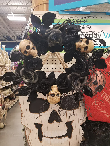 Home Goods Store «At Home», reviews and photos, 665 Gravois Bluffs Blvd, Fenton, MO 63026, USA