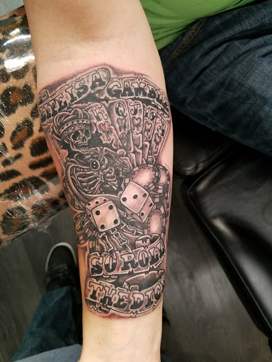 Tattoo Shop «Red Octopus Tattooing», reviews and photos, 1654 Solomons Island Rd S, Prince Frederick, MD 20678, USA