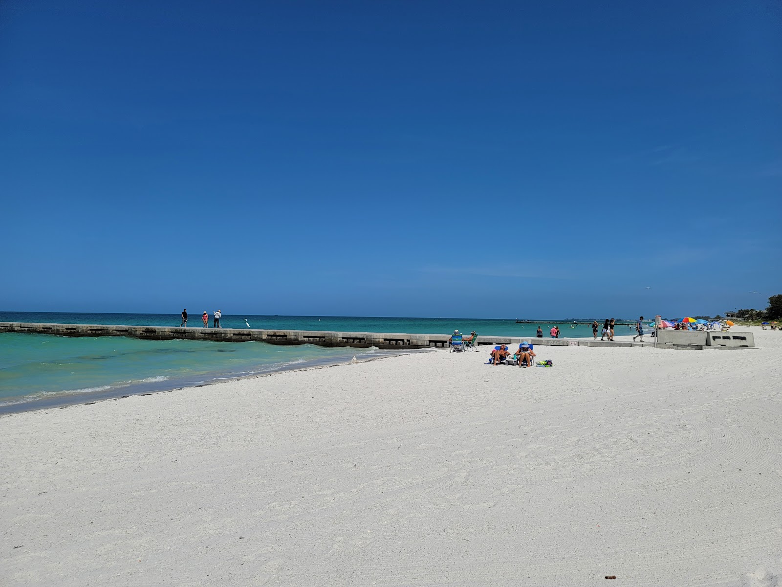 Photo de Cortez beach avec sable blanc de surface