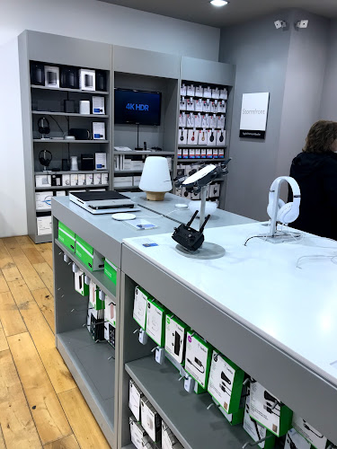 Reviews of Select (Maidstone) in Maidstone - Computer store