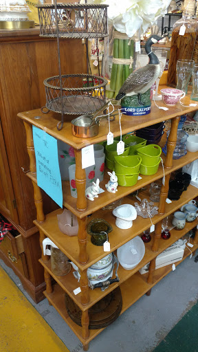 Flea Market «Unique Treasures Of Madison», reviews and photos, 1620 Athens Hwy, Madison, GA 30650, USA