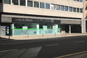Clínica Dental Implantdent Girona Migdia image