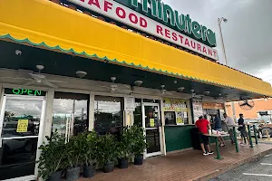 La Minutera Seafood Restaurant image