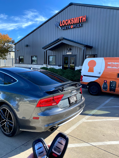 Locksmith «Metroplex Locksmith», reviews and photos, 3701 S Cooper St #250, Arlington, TX 76015, USA