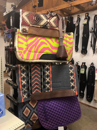 Animal Feed Store «Farmers Feed & Supply Inc», reviews and photos, 16 E Fleming Rd, Montgomery, AL 36105, USA