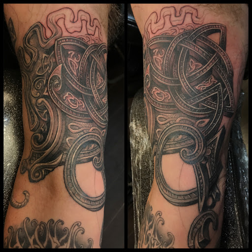 Explore flower shoulder tattoo ideas, creative tattoo ideas in Addison, available at Cat Tattoo