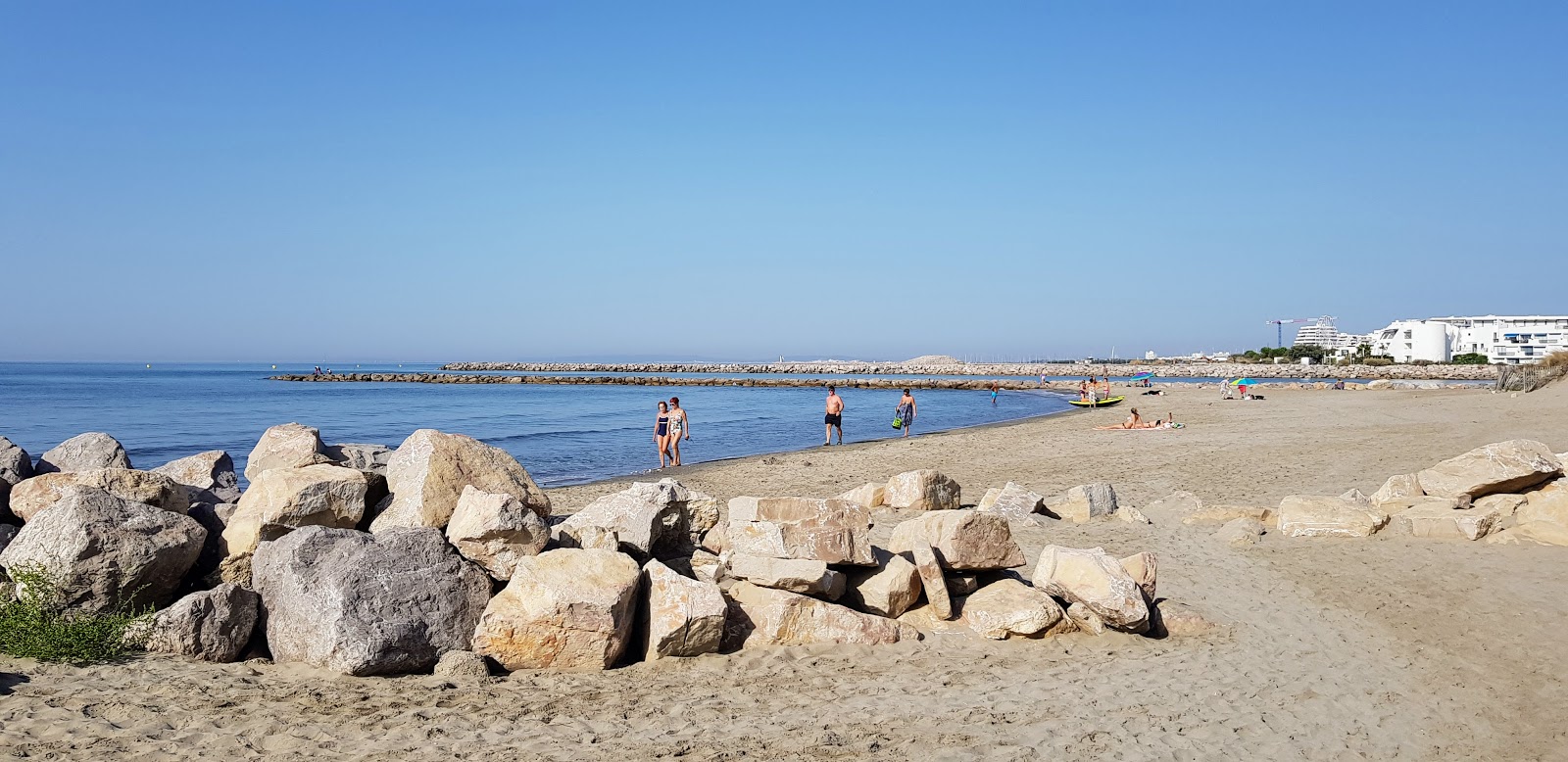 Photo of Plage du Boucanet with turquoise pure water surface