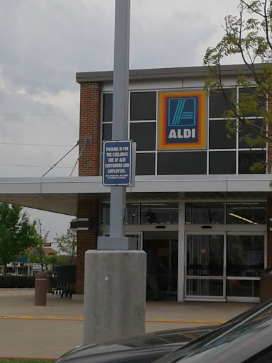 Supermarket «ALDI», reviews and photos, 1585 W Main St, Lewisville, TX 75067, USA