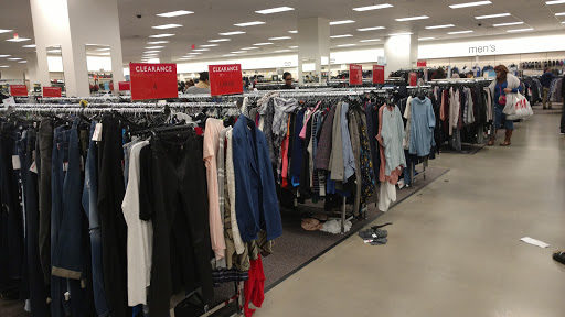 Department Store «Nordstrom Rack Bergen Town Center», reviews and photos, 510 Bergen Town Center, Paramus, NJ 07652, USA
