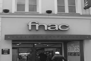 FNAC Chartres image