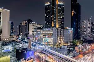 Night Hotel Bangkok - Sukhumvit 15 image