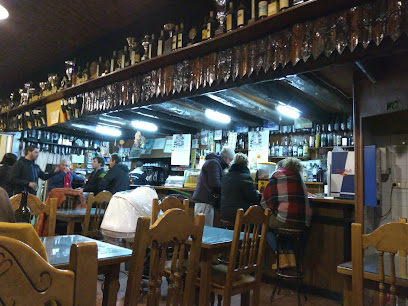 Bar restaurant 100 x hora - Av. Verge de Canòlich, 10, AD600 Sant Julià de Lòria, Andorra