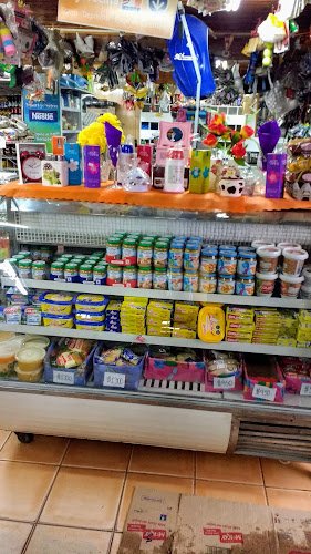 Opiniones de Supermercado y Transportes Cheito en Castro - Supermercado