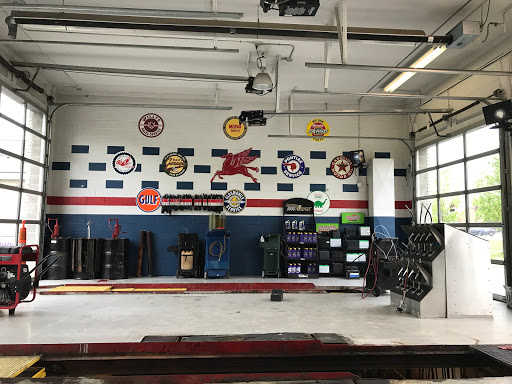Oil Change Service «TEAMCAMC / Oil Change and Complete Auto Maintenance Center», reviews and photos, 501 S Lafayette St, South Lyon, MI 48178, USA