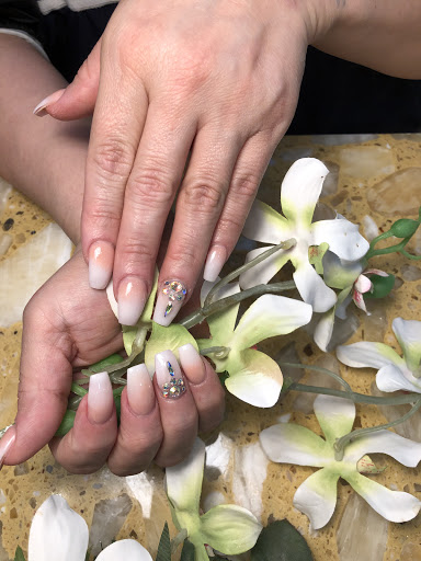 Nail Salon «Hair and Nail Designers», reviews and photos, 17995 Dumfries Shopping Plaza, Dumfries, VA 22026, USA