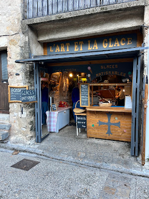 L’art et la glace à Saint-Guilhem-le-Désert