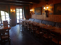 Atmosphère du Restaurant La Boissaude à Rochejean - n°15