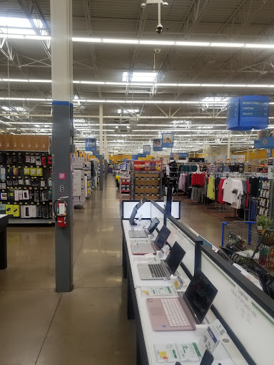 Department Store «Walmart Supercenter», reviews and photos, 2525 W Anderson Ln, Austin, TX 78757, USA