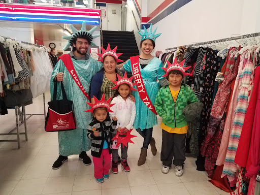 Thrift Store «Rescue Mission Alliance», reviews and photos, 18344 Sherman Way, Reseda, CA 91335, USA