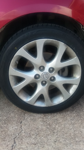 Tire Shop «Discount Tire Store - Cedar Hill, TX», reviews and photos, 142 N Hwy 67, Cedar Hill, TX 75104, USA