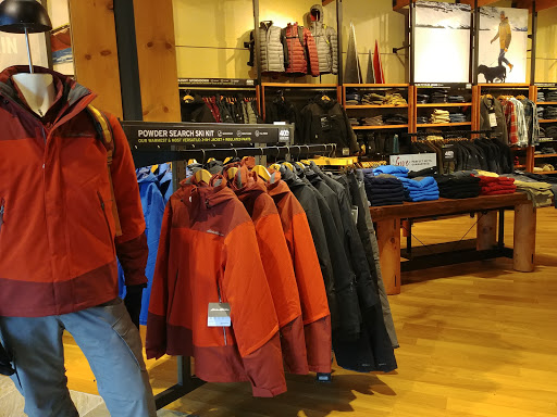 Clothing Store «Eddie Bauer», reviews and photos, 436 Nichols Rd, Kansas City, MO 64112, USA