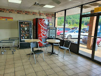 Collegedale Coin Laundry - Photo 5 - Car repair in Ooltewah, TN, Chattanooga