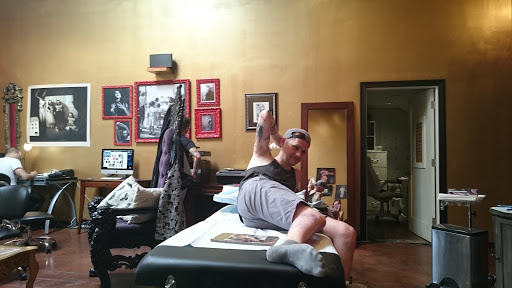 Tattoo Shop «High Voltage Tattoo Nc», reviews and photos, 1259 N La Brea Ave, West Hollywood, CA 90038, USA