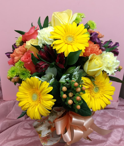 Florist «Eureka Florist», reviews and photos, 524 Henderson St, Eureka, CA 95501, USA