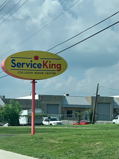 Auto Body Shop «Service King Collision Repair of Gaithersburg», reviews and photos, 8221 Snouffer School Rd, Gaithersburg, MD 20879, USA