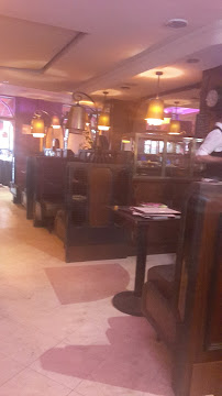 Atmosphère du Restaurant Le Petit Cluny à Paris - n°3