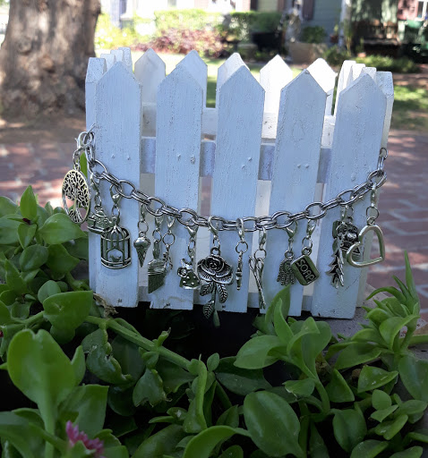 Florist «Glendale Flowers and Gifts», reviews and photos, 7145 N 58th Dr, Glendale, AZ 85301, USA