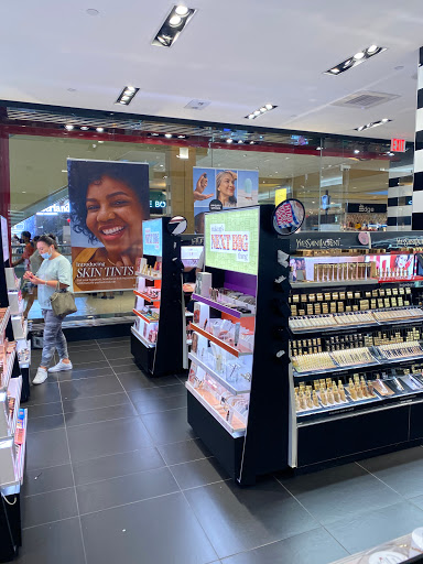 Cosmetics Store «SEPHORA», reviews and photos, 75 Greenwich Ave, Greenwich, CT 06830, USA