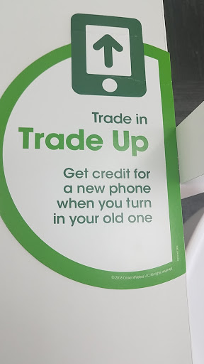 Cell Phone Store «Cricket Wireless Authorized Retailer», reviews and photos, 6946 Cermak Rd, Berwyn, IL 60402, USA