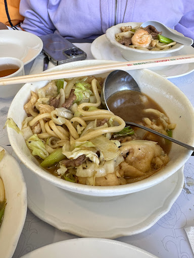Peking Garden Restaurant image