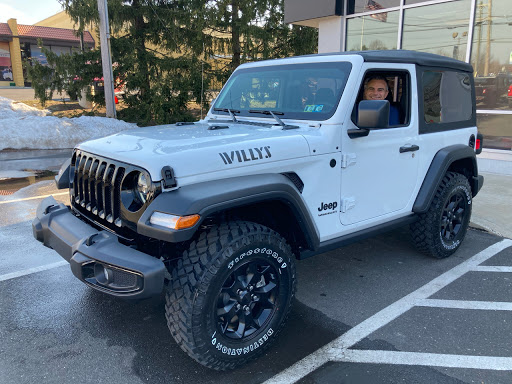 Car Dealer «Fred Beans Chrysler Dodge Jeep Ram», reviews and photos, 858 N Easton Rd, Doylestown, PA 18902, USA