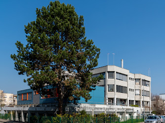 Schulhaus Längi