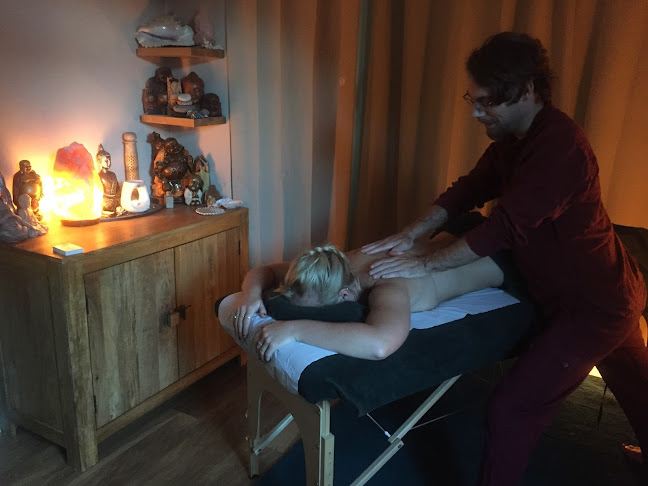 Reviews of Toetal Relaxology in Woking - Massage therapist