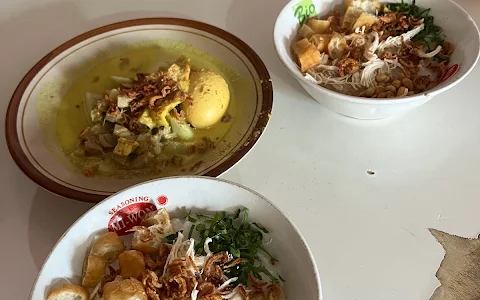 Bubur Ayam dan Lontong Sayur Khas Jakarta Bang Agus image