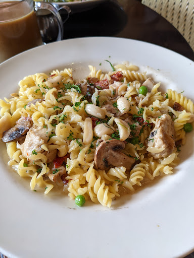 Restaurant «The Cheesecake Factory», reviews and photos, 24265 Cedar Rd, Lyndhurst, OH 44124, USA