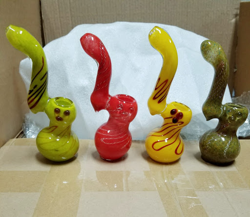 Tobacco Shop «3M Smoke Shop», reviews and photos, 644 W Chapman Ave, Placentia, CA 92870, USA