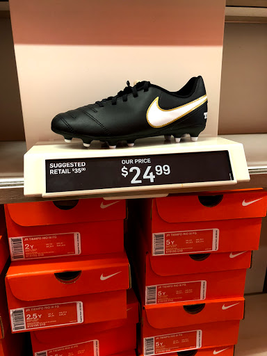 Clothing Store «Nike Factory Store», reviews and photos, 1788 94th Dr Sp A100, Vero Beach, FL 32966, USA