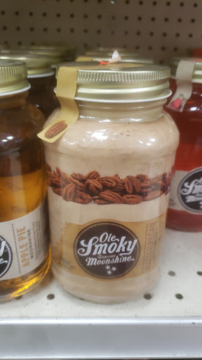 Liquor Store «Tinley wine and spirits», reviews and photos, 15915 76th Ave, Tinley Park, IL 60477, USA