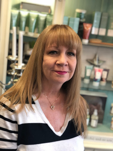 Hair Salon «Mirrors Salon and Boutique», reviews and photos, 800 Battlefield Blvd S #103, Chesapeake, VA 23322, USA