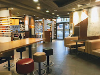 Atmosphère du Restauration rapide McDonald's à Versailles - n°3