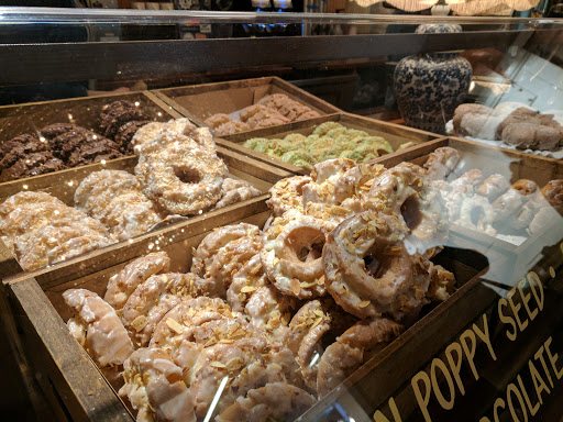 Donut Shop «Doughnut Vault», reviews and photos, 111 N Canal St, Chicago, IL 60606, USA